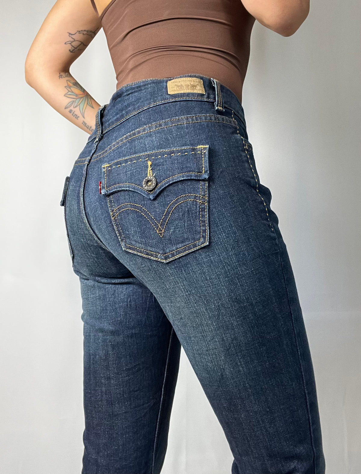 Levis 526 Slender Boot Cut Jeans size M
