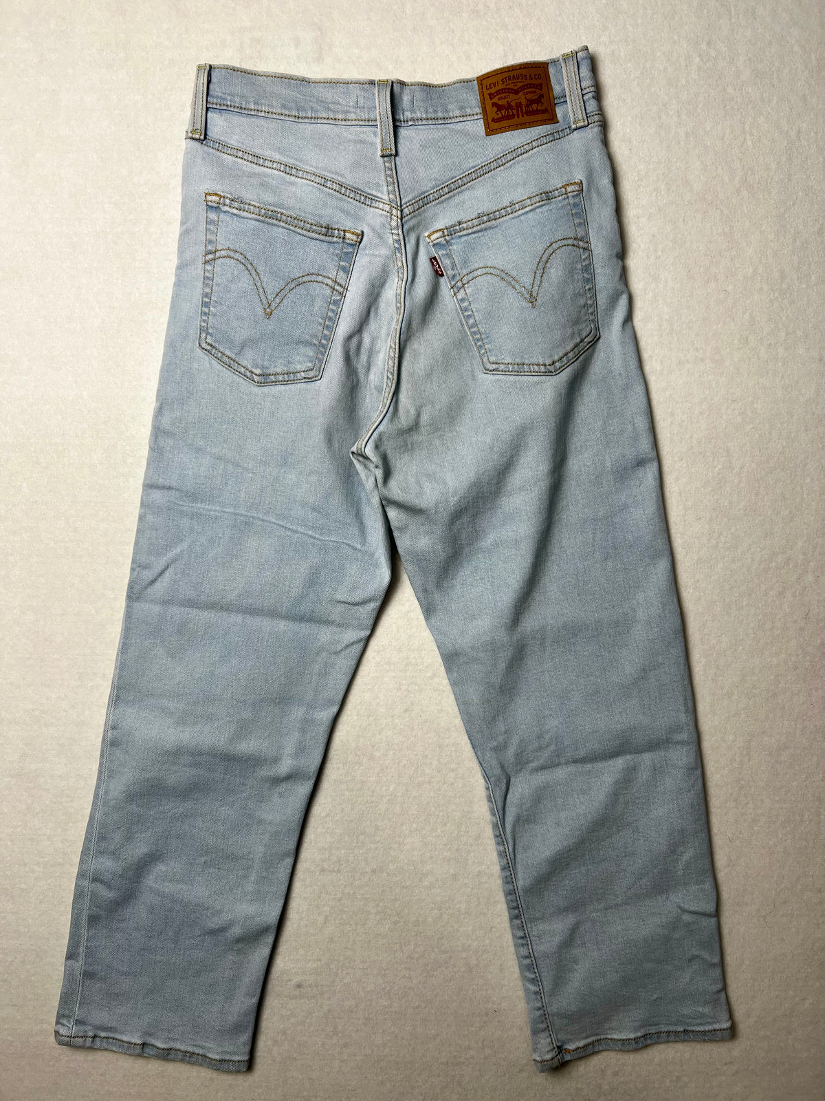 Levis Ribcage Straight Ankle Jeans W29 L27 size M