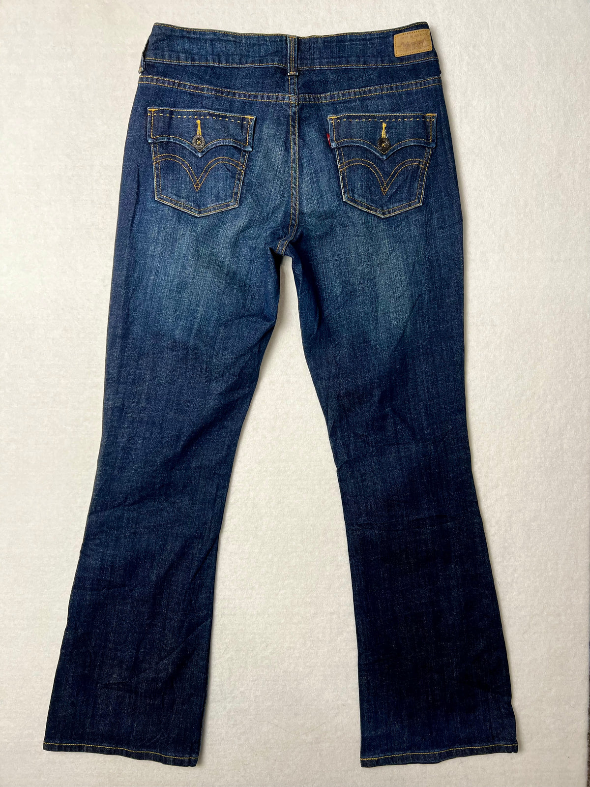 Levis 526 Slender Boot Cut Jeans size M