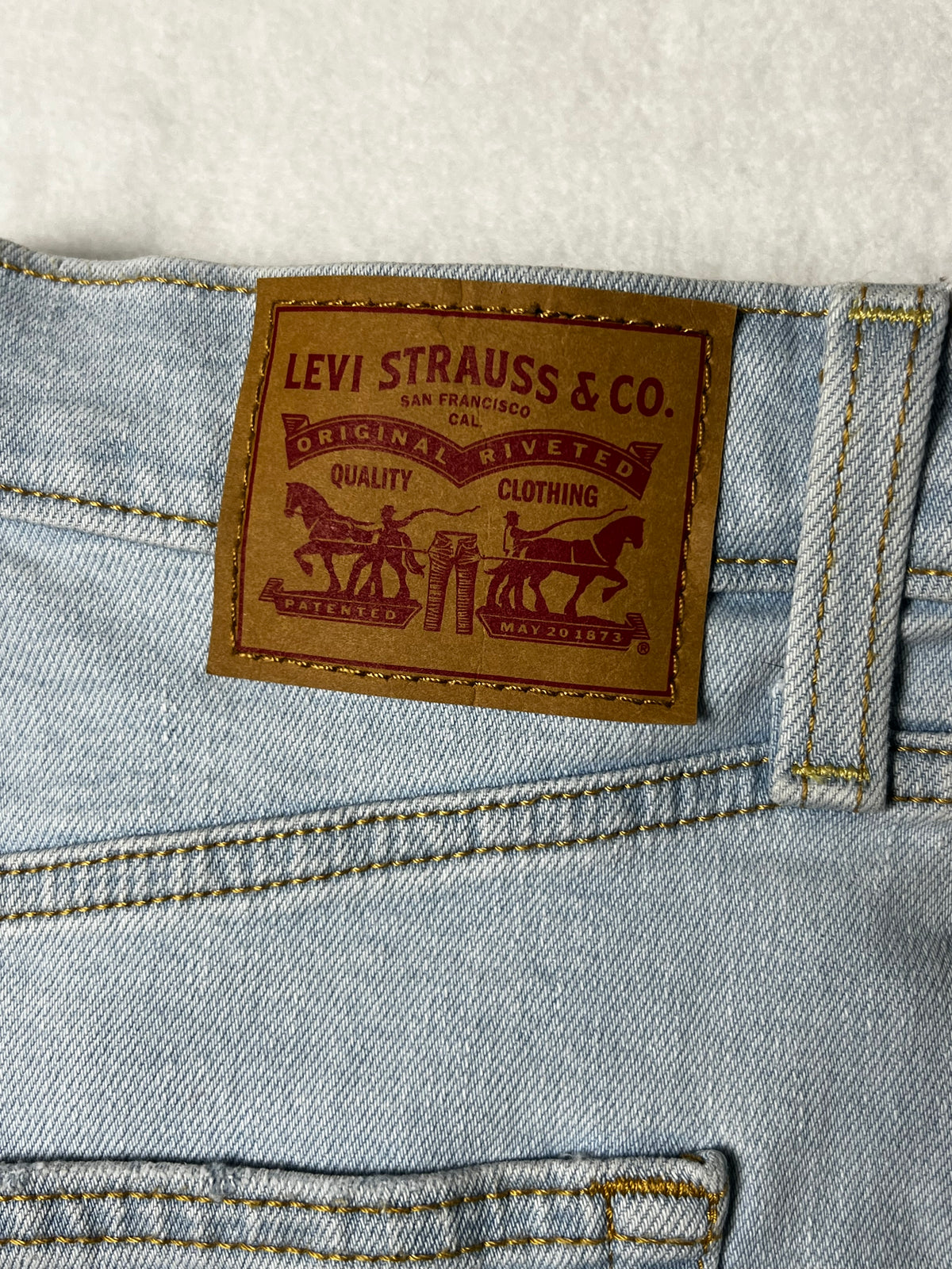 Levis Ribcage Straight Ankle Jeans W29 L27 size M