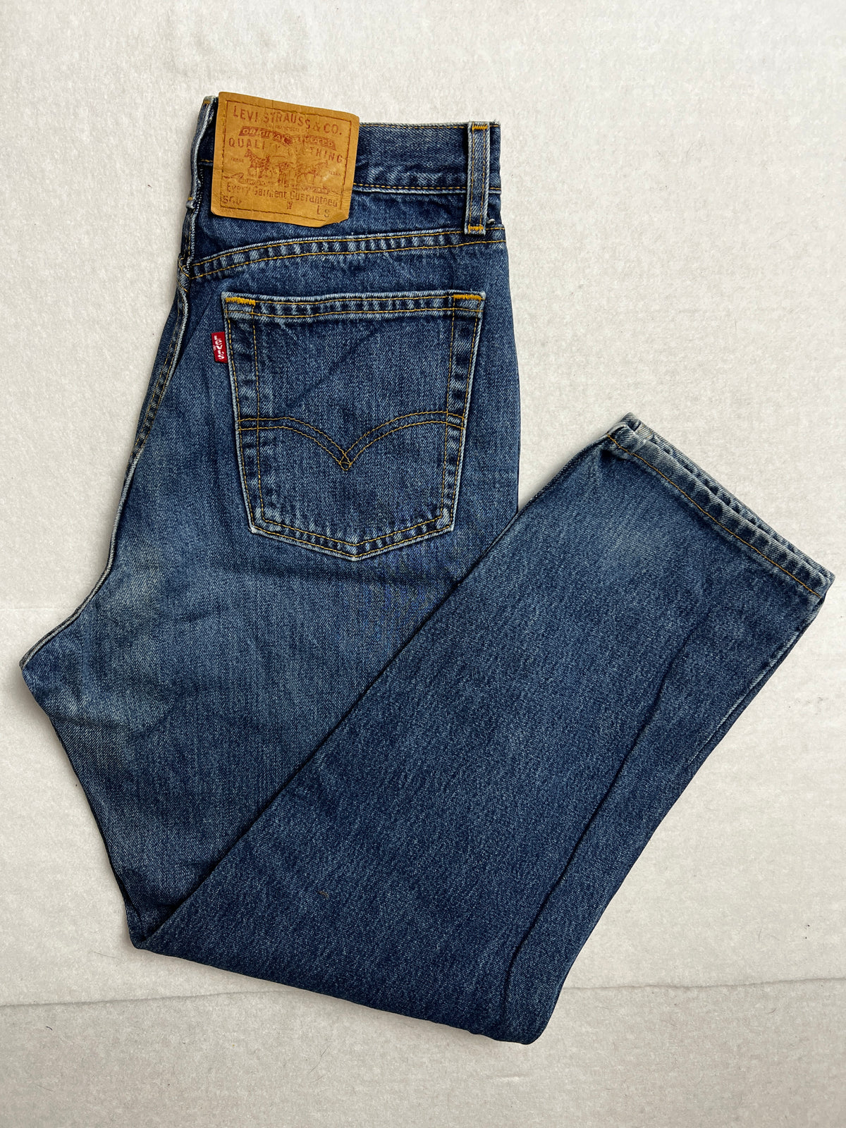 Vintage Levis 560 Loose Fit Straight Leg Jeans W30 L28 Made In USA 100% Cotton Size M