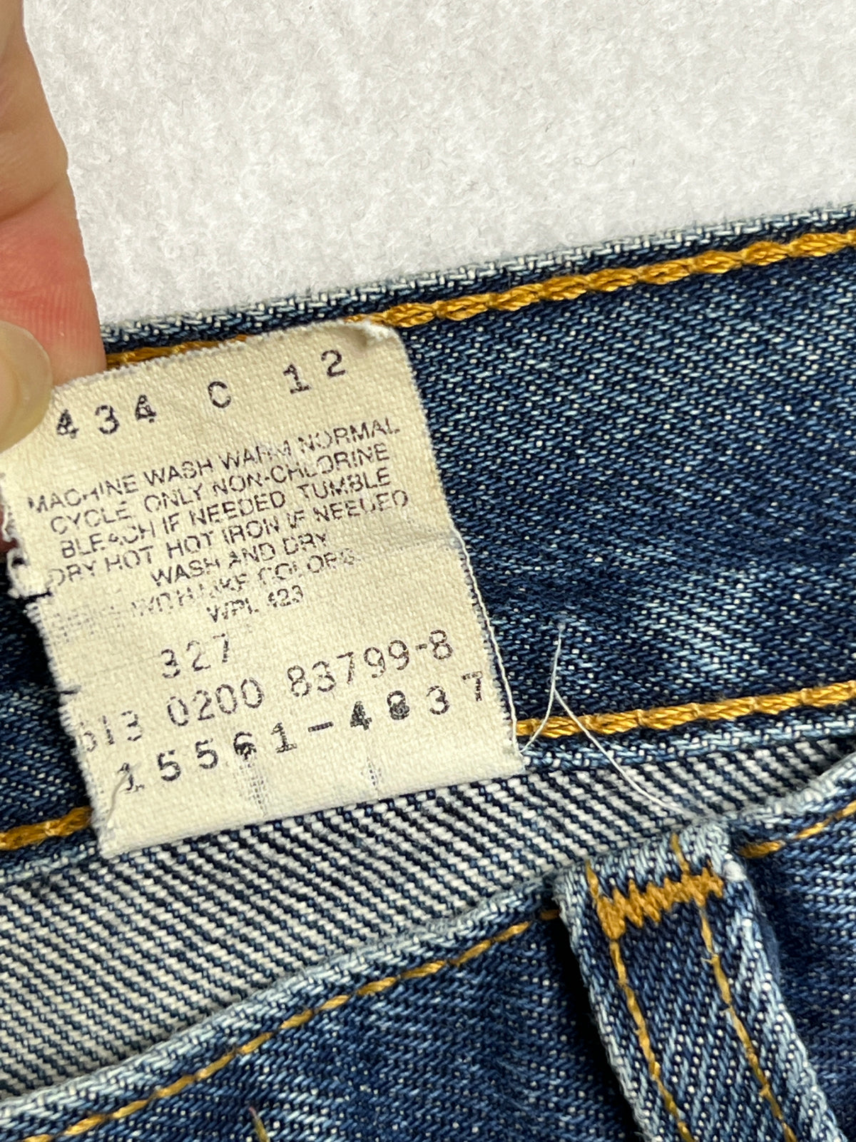 Vintage Levis 560 Loose Fit Straight Leg Jeans W30 L28 Made In USA 100% Cotton Size M