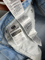 Levis Low Pro Straight W28