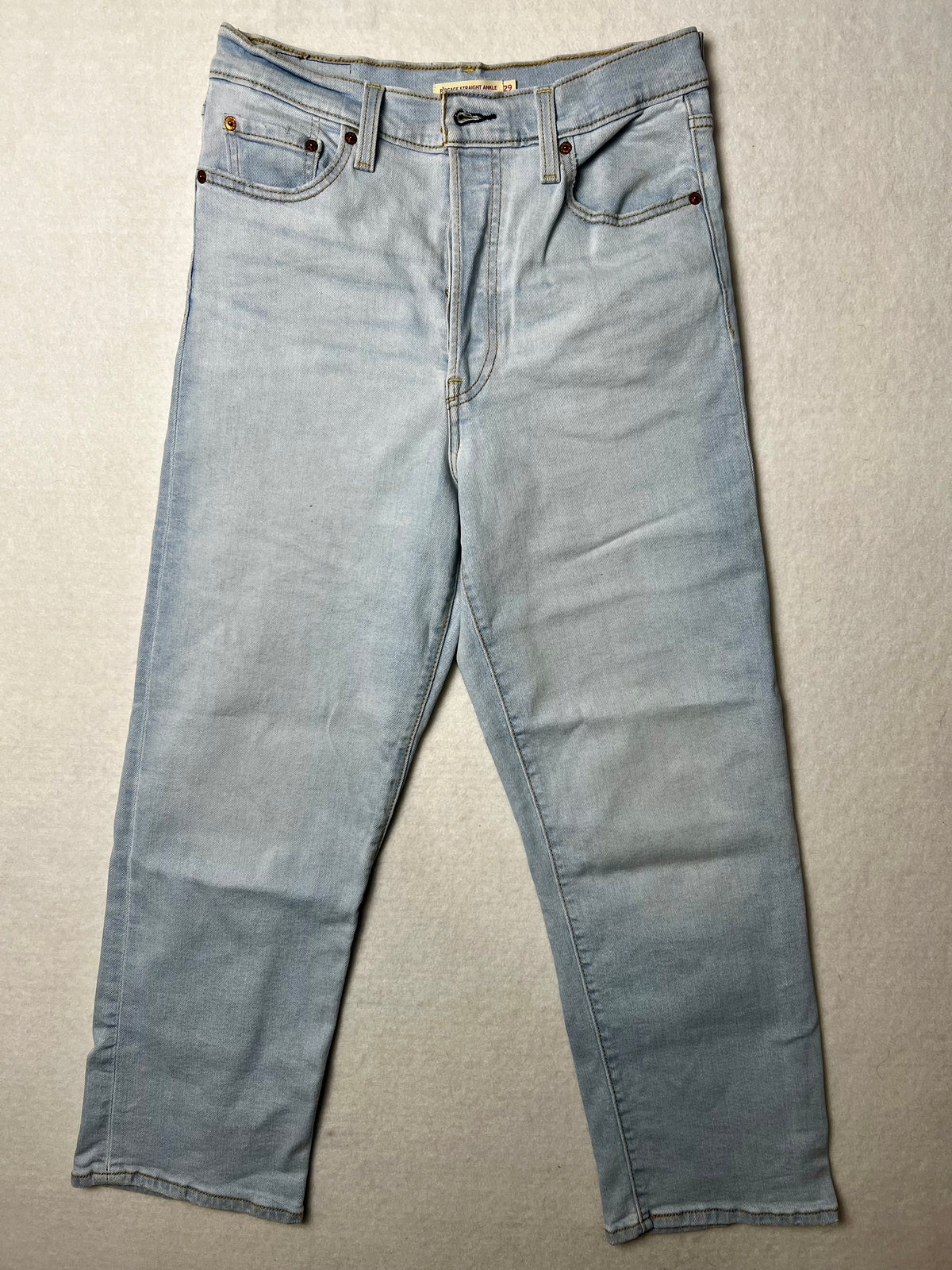 Levis Ribcage Straight Ankle Jeans W29 L27 size M