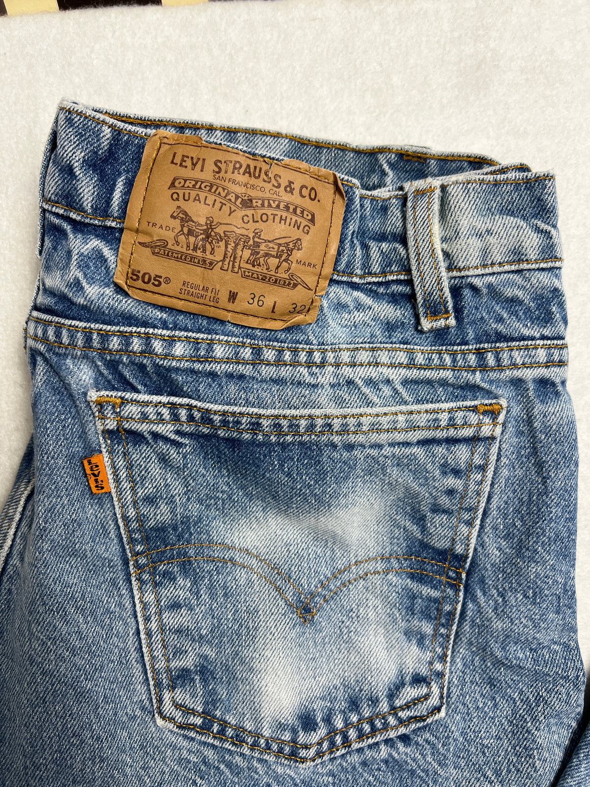 Vintage 80s Levis 505 Orange Tab Jeans Made In USA W36 L32