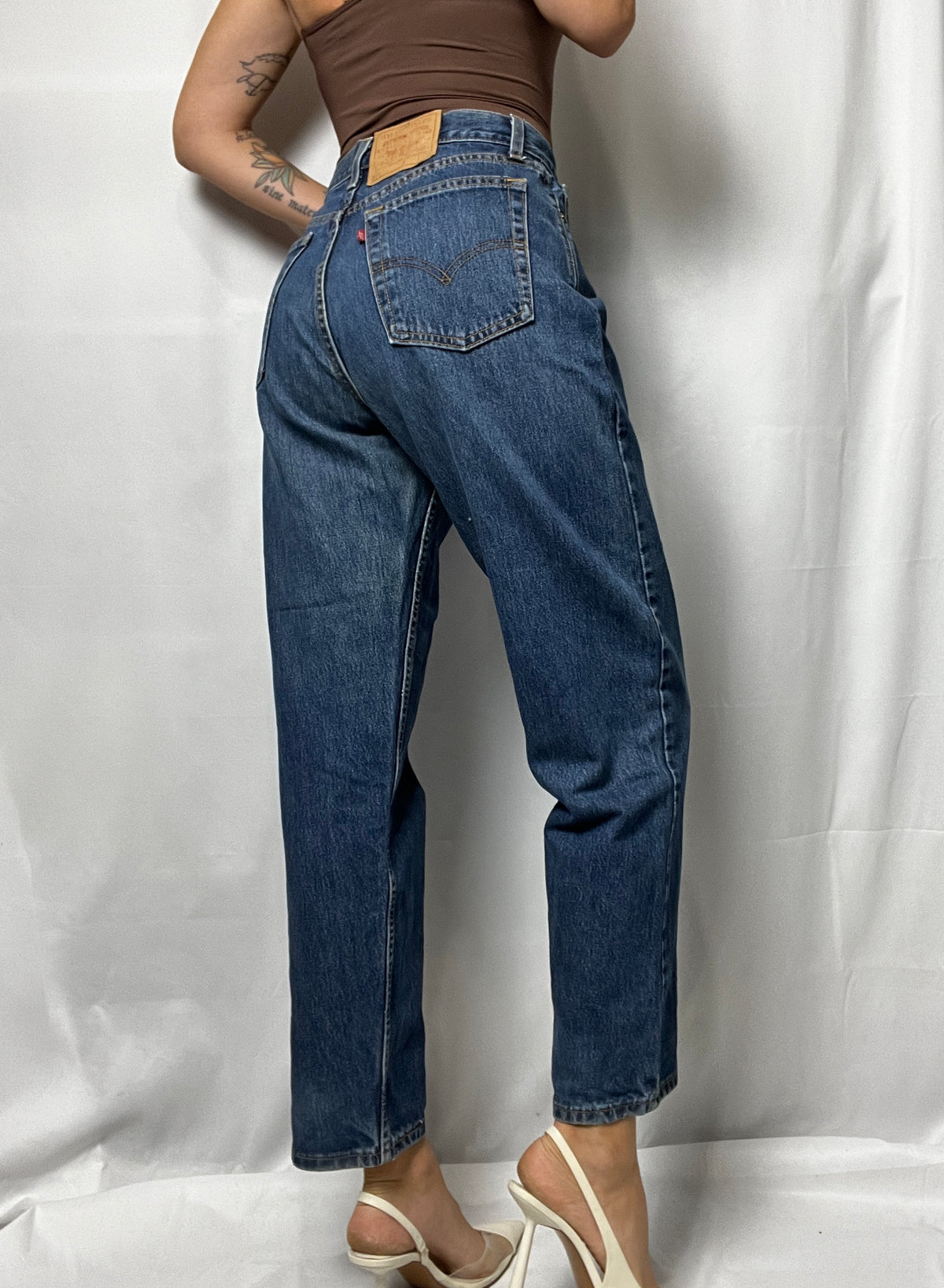 Vintage Levis 560 Loose Fit Straight Leg Jeans W30 L28 Made In USA 100% Cotton Size M