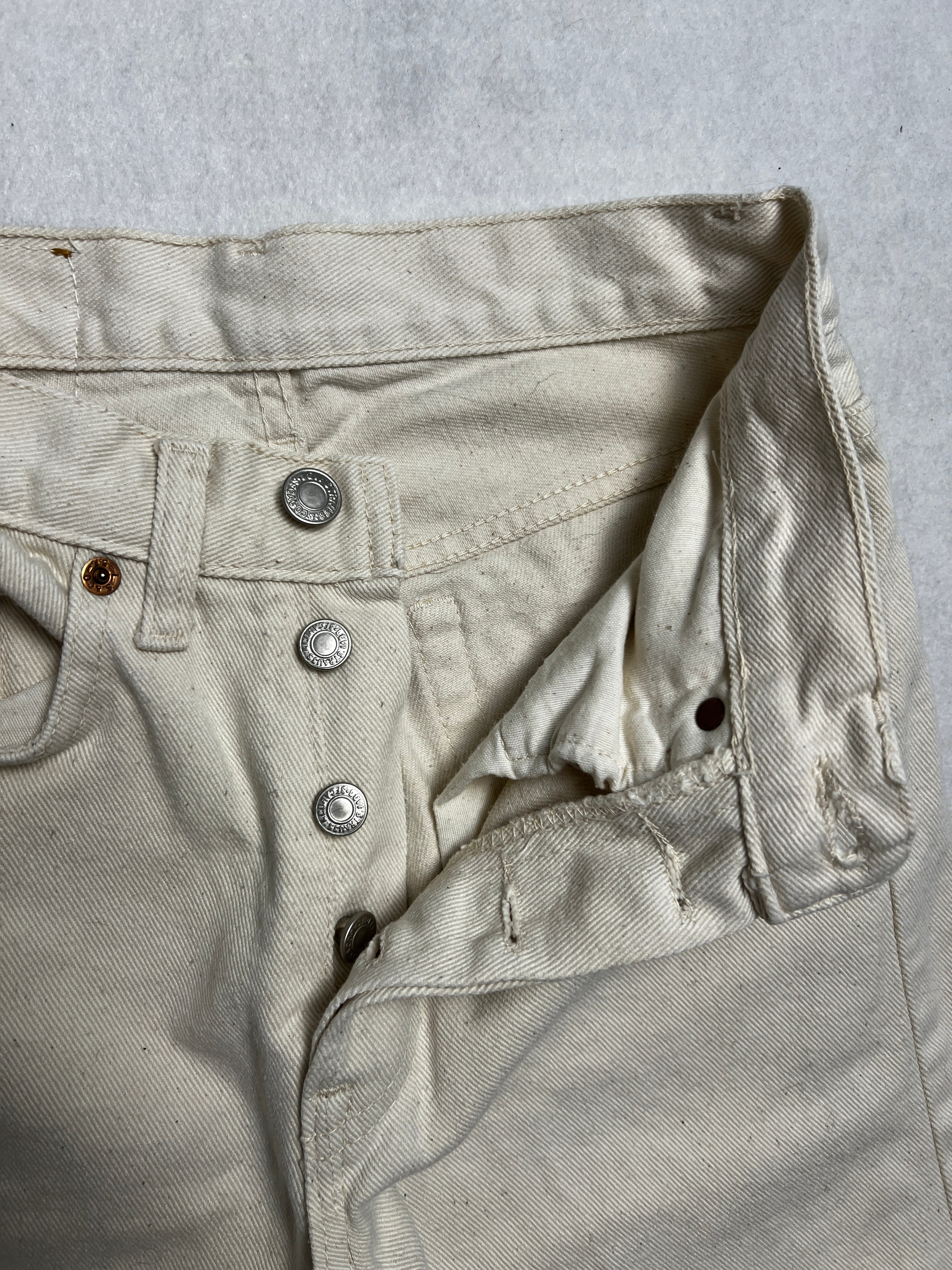 Vintage 90s Levis 501 Jeans W26 L34 | Made In USA Knoxville