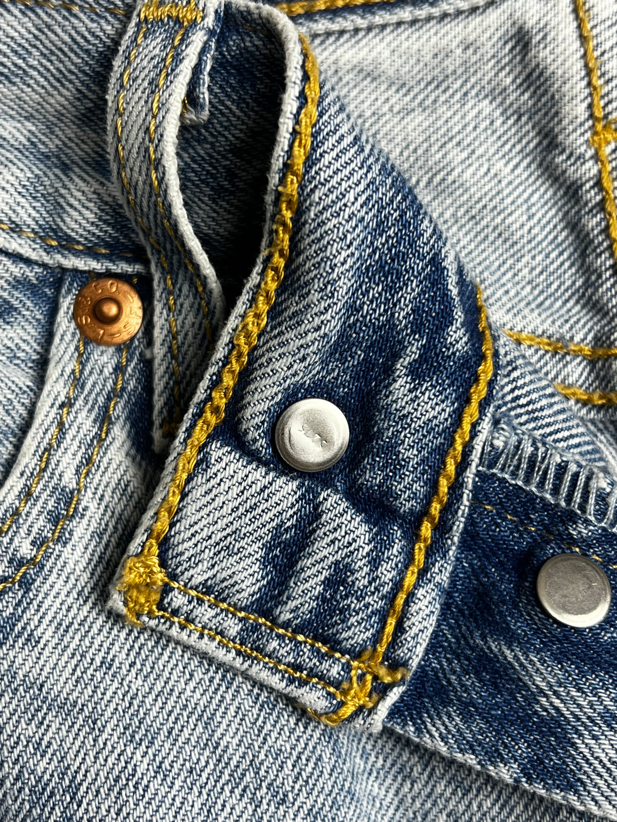 Levis Wedgie Straight Jeans W29 L28