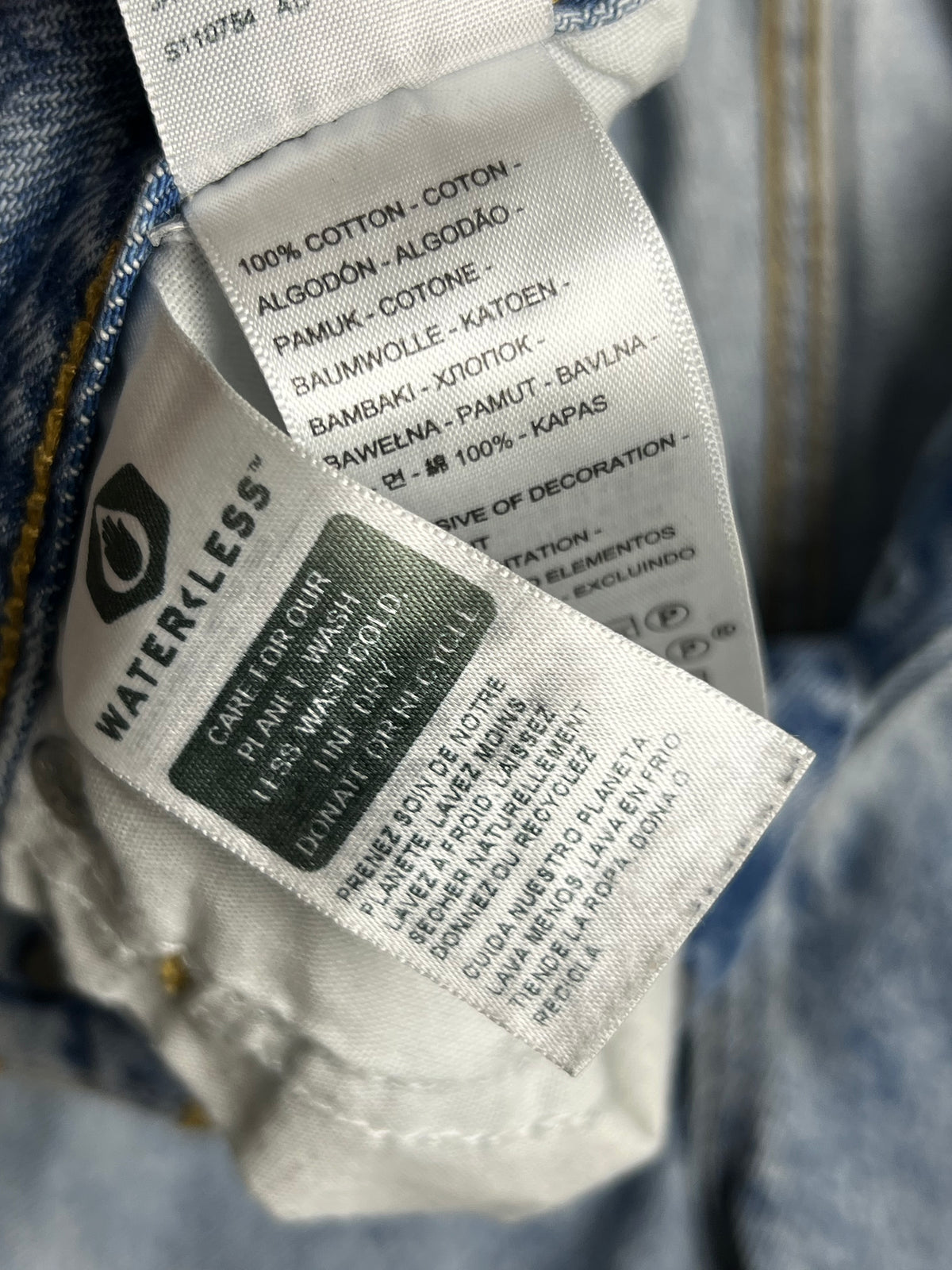 Levis Wedgie Straight Jeans W29 L28